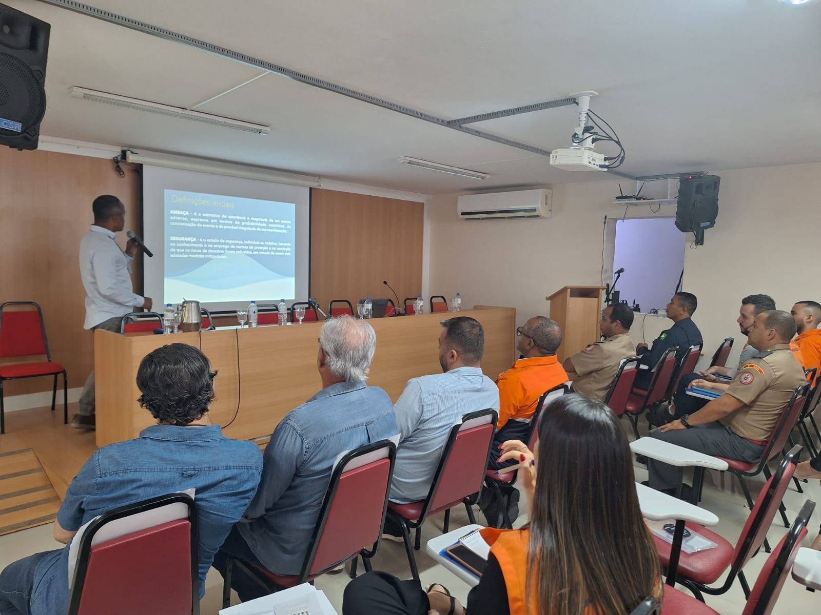 DEFESA CIVIL ESTADUAL PARTICIPA DE WORKSHOP SOBRE EROSÃO COSTEIRA