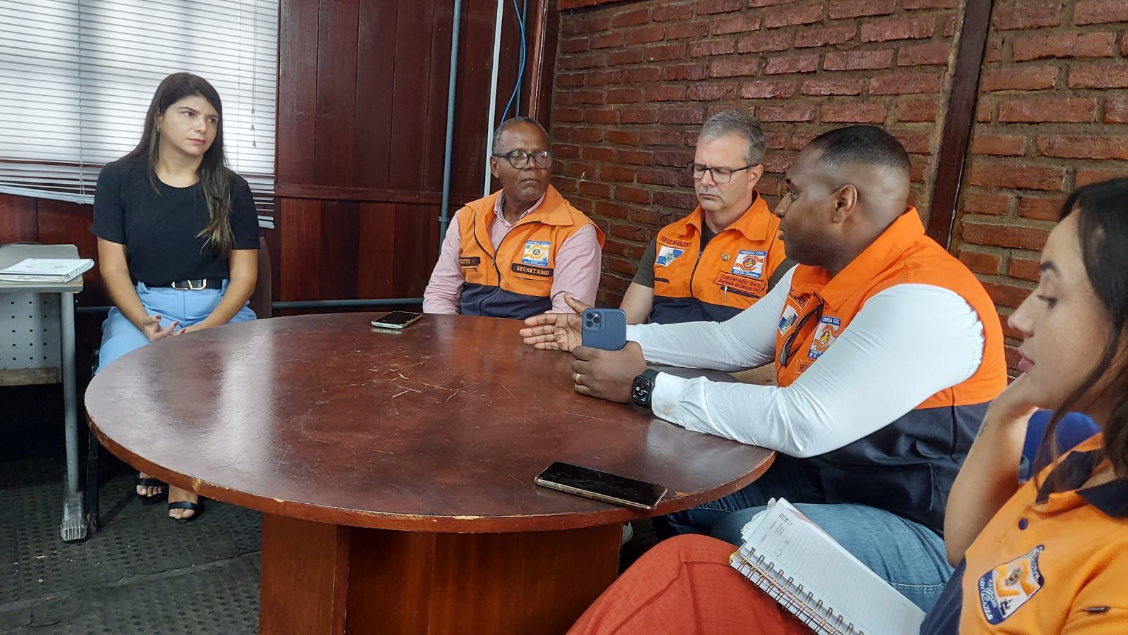 SEDEC-RJ SE REÚNE COM DEFESA CIVIL DE CAMPOS