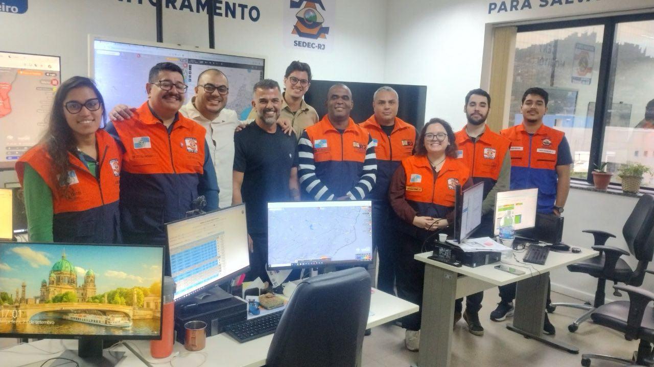 CEMADEN-RJ recebe visita institucional para fortalecimento de parcerias