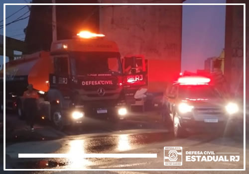 Operação Ceasa: SEDEC-RJ Apoia O Corpo De Bombeiros No Combate Ao Incêndio